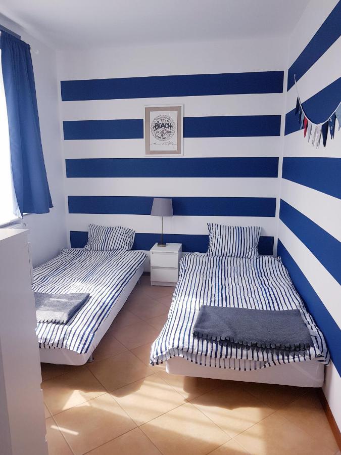 Wysoka Fala Jastrzebia Gora Bagian luar foto
